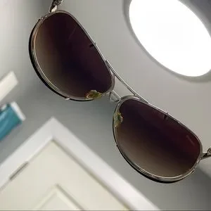 Bebe Sunglasses Aviator BB 7032  Womens Eyewear Fashion Oversized Gold Brown Bebe Sunglasses Aviator BB 7032 Eyewear Fashion Oversized  main image 4